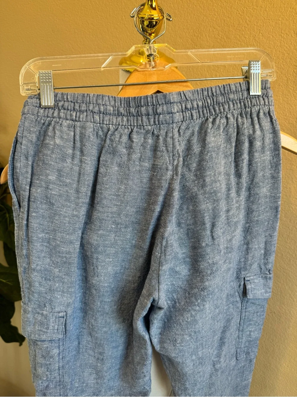 Banana Republic Women’s Cropped Linen Jogger Pants Size XS Blue Chambray Cargo